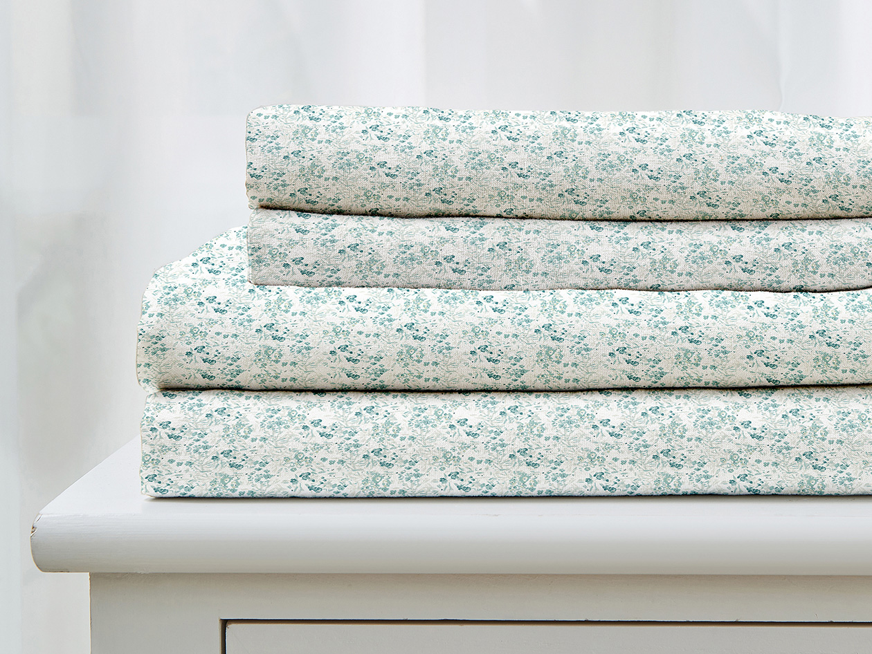 4-Piece Floral Print Microfiber Sheet Set (Chamblee Blue/Queen)