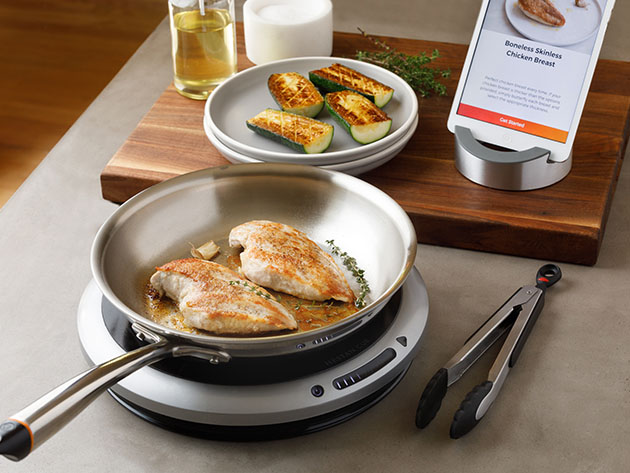 Hestan Cue™ Smart Cooking System
