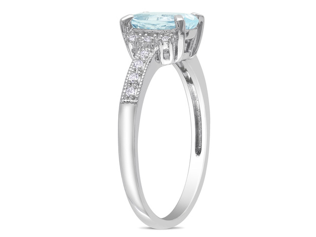 Aquamarine Ring 1.0 Carat (ctw) with Diamonds in Sterling Silver - 9